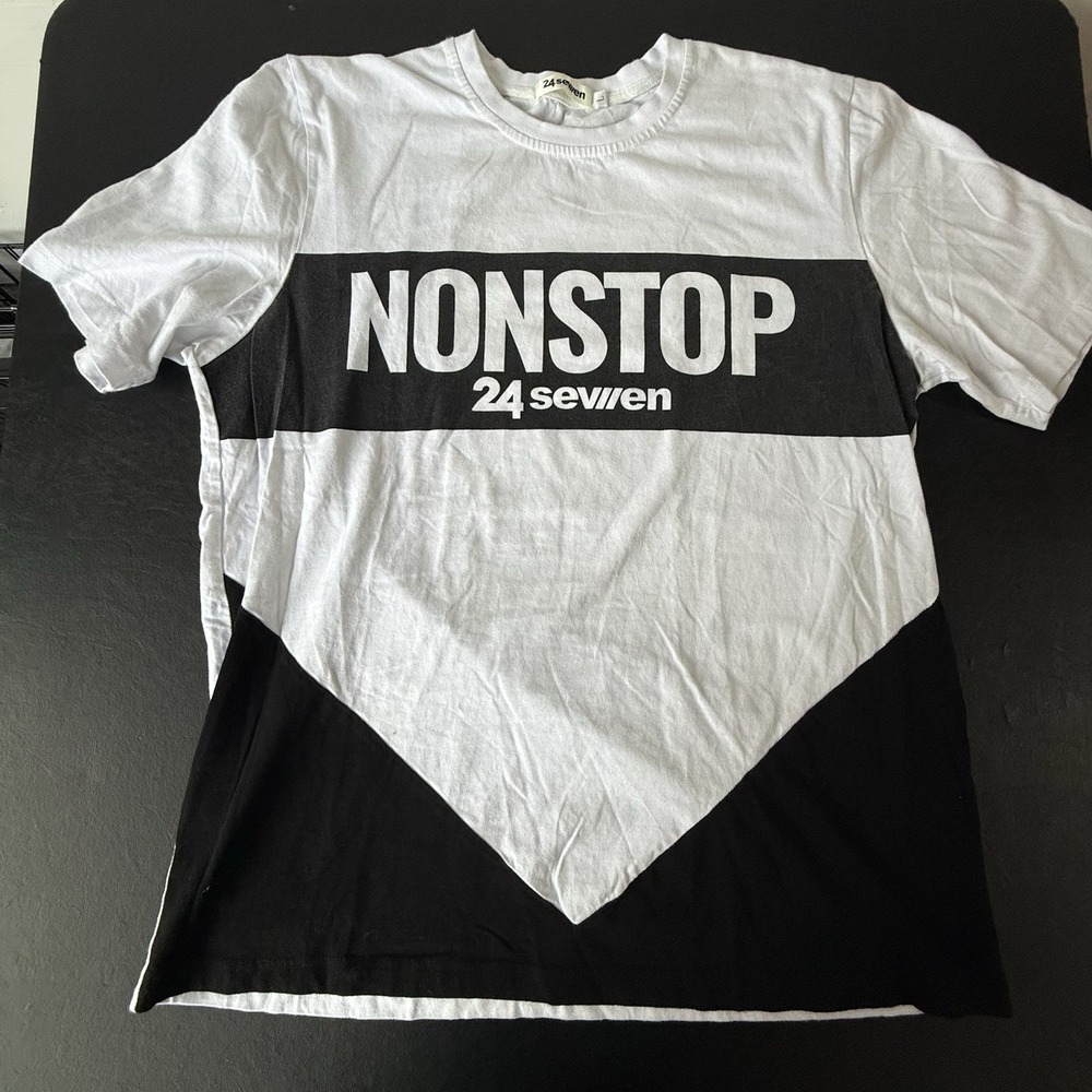 Vintage 90s 24 Seven White Non Stop‎ T-Shirt Size Large